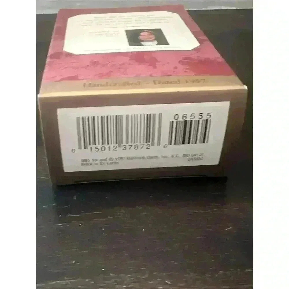 Hallmark Keepsake 1997 Christmas Ornament Santa "Stealing a Kiss" With Box - Picture 4 of 4